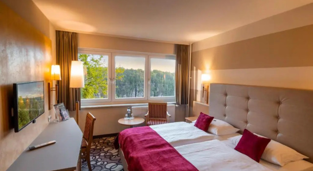 Двухместный номер Standard с видом на горы Berghotel Bastei
