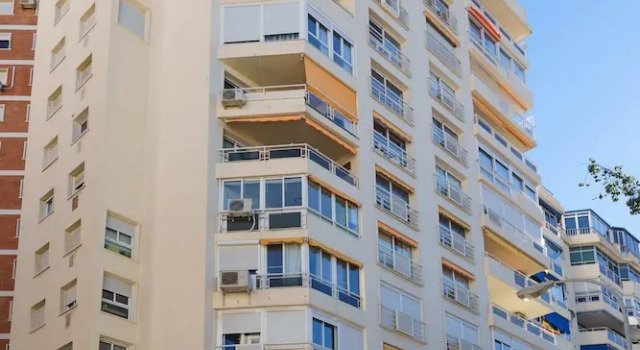 LU&CIA Málaga Skyline, Забронировать Отель Малага - центр Малага, рядом с Епископский дворец