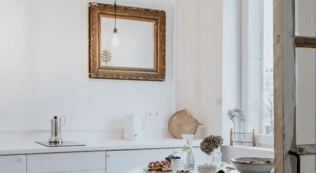 Warsaw Concierge Unique Design Studio, Забронировать Бутик-отель Отели Варшавы 3 звезды, рядом с Конференц-центр Рондо Один, 3*