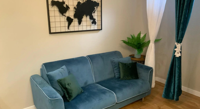 Tony appartment- in the heart of Milan, Book Hotel Businesshoteller i Milano, nær Pasteur, 4* 5*