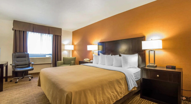 Standard Zimmer Quality Inn