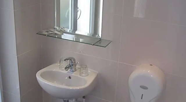 Номер Comfort Hôtel Trianon Vincennes