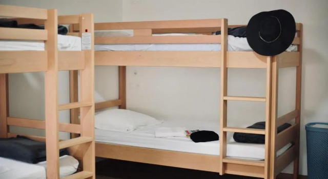 Кровать в общем номере Hostel Le Diablotin