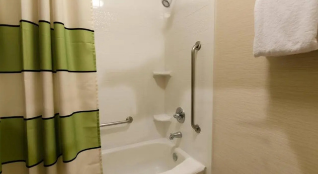 Четырёхместный номер Standard Fairfield Inn and Suites by Marriott Potomac Mills Woodbridge