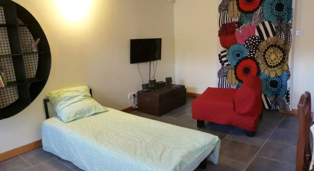 Gîte Chez Dimanche, Забронировать Отель Эсер 