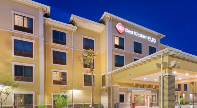 Люкс Best Western Plus Chandler Hotel & Suites