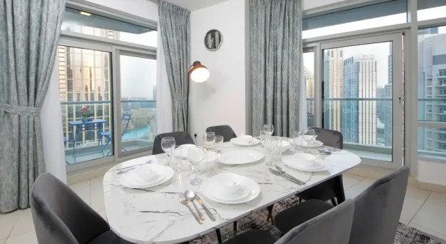 Апартаменты City Views, Pool & Gym Near Iconic Burj Khalifa
