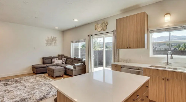 Built in 2025: Parowan Escape w/ Views!, Book Lejlighed Parowan Iron County