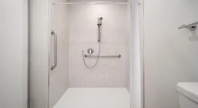 Четырёхместный номер Standard Best Western Plus Gateway to the Falls