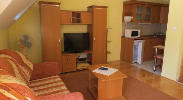 Апартаменты Jázmin Apartman