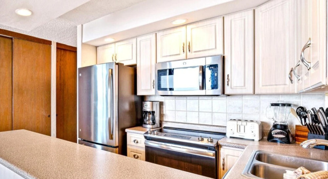 K B M Resorts- Pkl-207 Perfect 1Bd Villa, Ocean Views, Large Floorplan and Easy Access!