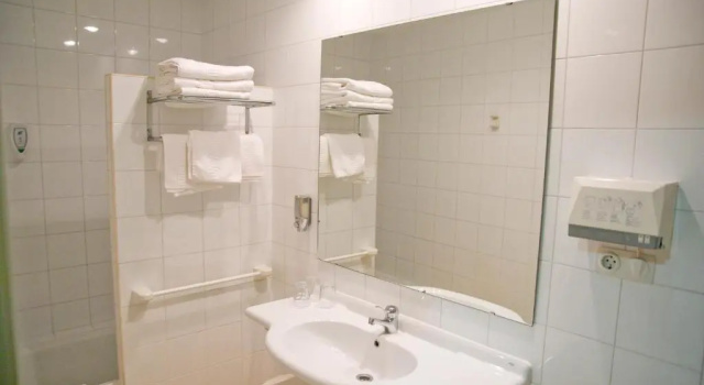 Четырёхместный номер Standard Hotel Balaguer