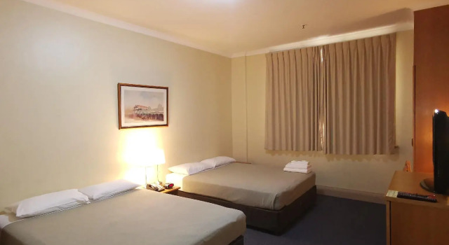 Четырёхместный номер Standard Criterion Hotel Perth