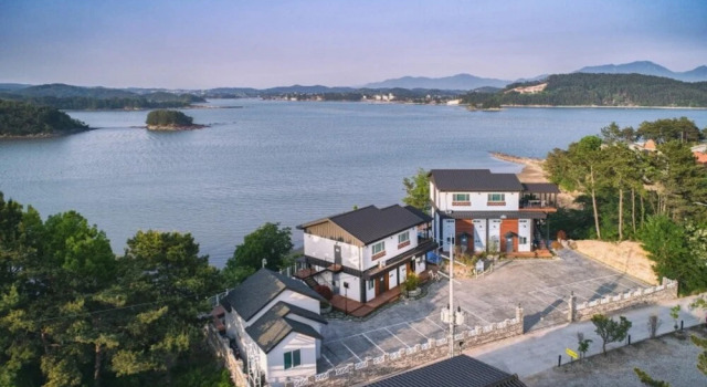 Sacheon Haewoolim Pension