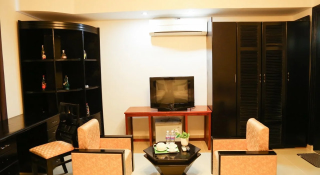 Homeland Hotel