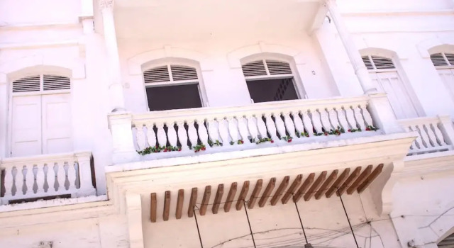 Hostal Badillo SV, Забронировать Отель Отели Картахены с парковкой, рядом с Santo Domingo Church, Парковка