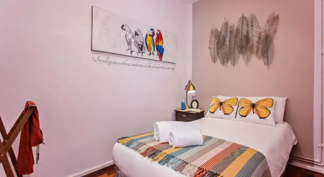 Sweet Inn Apartment - Dalí Apartment Gracia, Забронировать Апартаменты/квартира Грасиа Барселона, рядом с Jove Regina Theatre