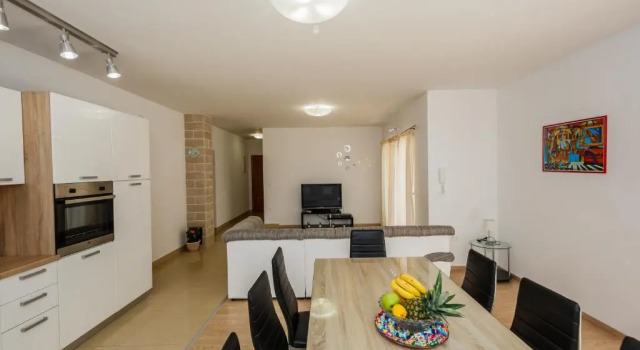 Апартаменты с видом на море Apartments Selak