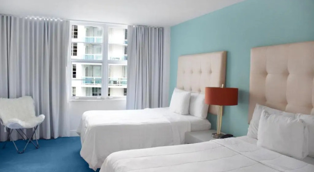 Люкс Deluxe c 1 комнатой с балконом и с видом на город Seacoast Suites on Miami Beach