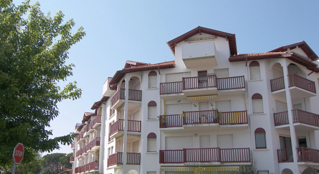 Ene Guticia, Prenota Appartamento Hotel a Aquitania con parcheggio, Parcheggio