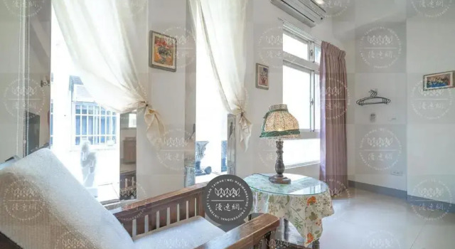Четырёхместный номер Standard Discovery B&B