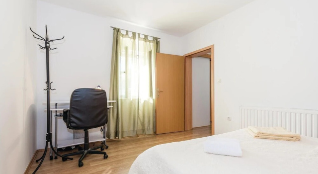 Four-Bedroom Holiday Home In Primosten, Забронировать Отель Примоштен Шибеник