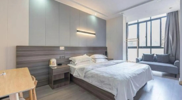 Baoyi Business Hotel, Buchen Sie Hotel Zhenhai Ningbo