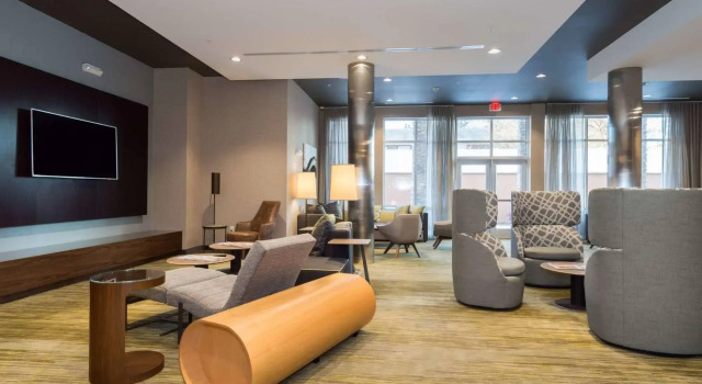 Courtyard by Marriott Fayetteville Fort Bragg/Spring Lake, Buchen Sie Hotel Spring Lake North Carolina