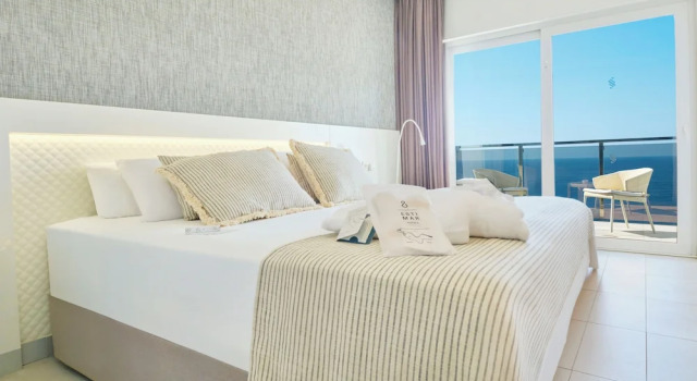Двухместный номер Standard с балконом ESTIMAR Calpe Suitopia