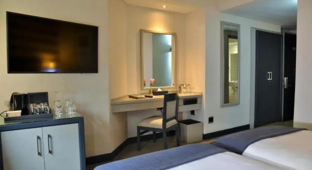 Двухместный номер для гостей с ограниченными возможностями The Portswood Hotel