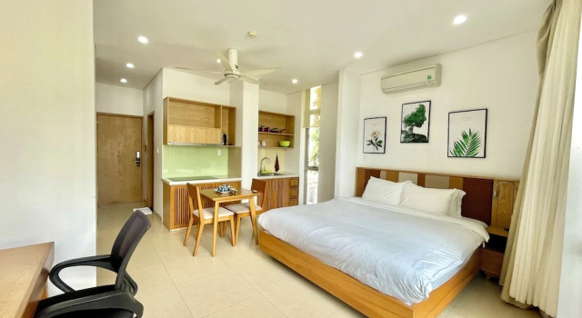 Двухместные апартаменты Executive с балконом и с видом на город Babylon Garden Da Nang