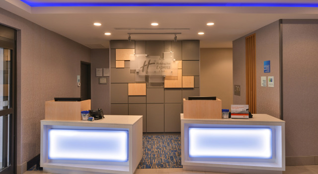 Holiday Inn Express & Suites Bryant - Benton Area by IHG, Varaa Hotelli Bryant 