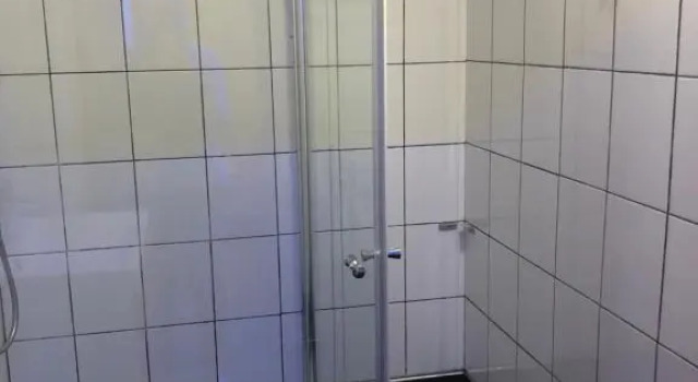 Tanie Pokoje Blisko Lotniska, Varaa Hotelli Grunwald 