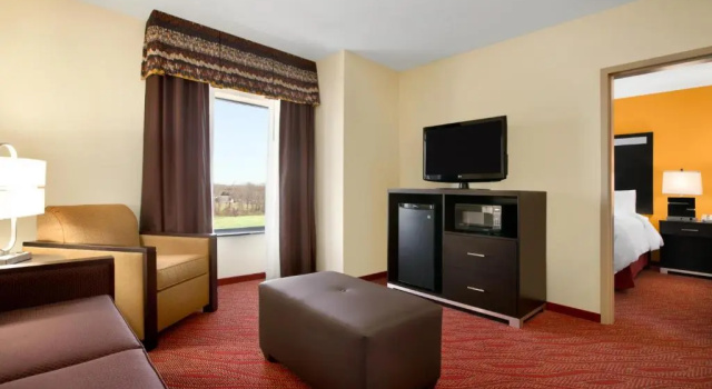 Студия Hampton Inn Limerick