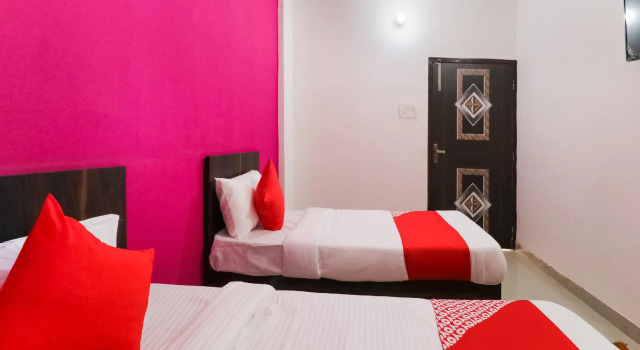 OYO 73420 Hotel New Rao Residency