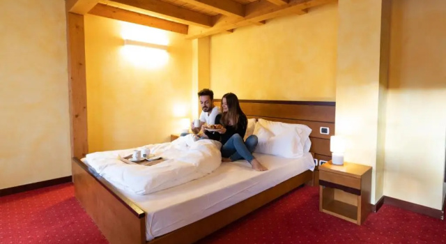 Двухместный номер Standard Hotel Enzo Moro