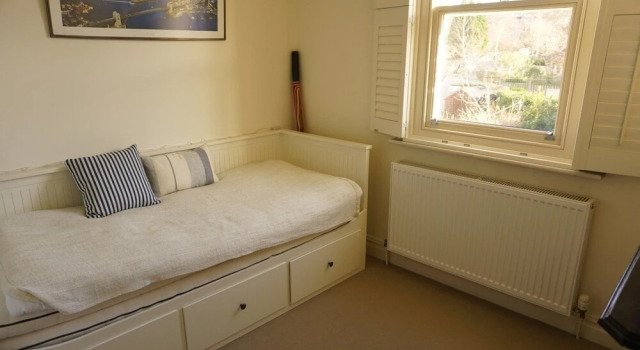 Charming, Spacious 3-br Home for 6 in Central Bath, Забронировать Отель Бат Bath and North Somerset, рядом с Six Chapel Row