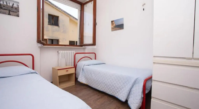 S173 - Sirolo, Ampio Trilocale Comodo Ai Servizi Sx, Rezervovat Hotel Sirolo 
