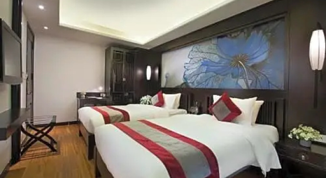 Номер Deluxe The Haron Hanoi Boutique Hotel