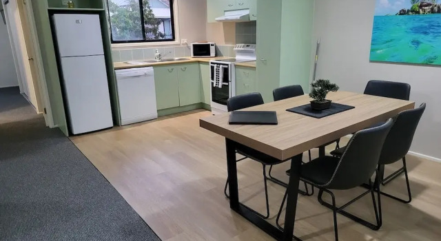 Апартаменты с балконом Noosa Holiday Accommodation