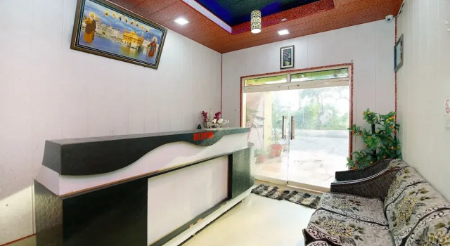 Mr Shawarma Family Restaurant & Hotel by OYO Rooms, Book Hotel Phagwara Punjab
