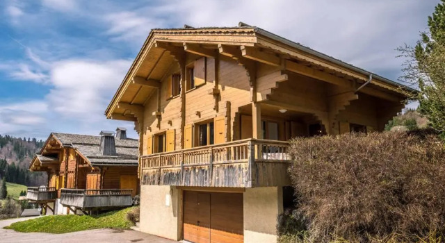 Chalet proche pistes, garage, WIFI, 8 pers - FR-1-304-248, Забронировать Шале Виллы Овернь-Рона-Альпы, Вилла
