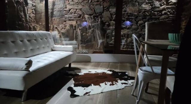 Коттедж PampiHouse, casa de xisto junto ao rio