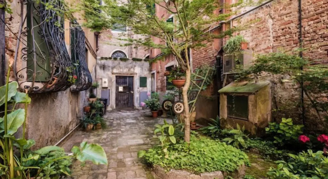 MYSWEETPLACE - Santa Maria Formosa Apartment, Забронировать Апартаменты/квартира Апартаменты Венеции, рядом с Старые Прокурации, Апартаменты/квартира