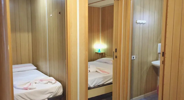 Villaggio Camping Pinetamare, Varaa Leirintäalue Pizzo Calabria