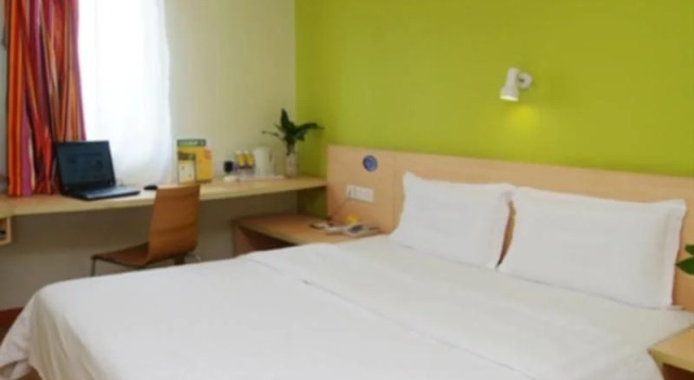 7 Days Inn