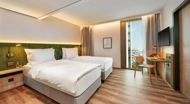 Двухместный номер Comfort H+ Hotel Frankfurt Eschborn