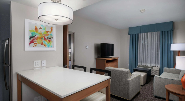 Homewood Suites by Hilton Cincinnati-Midtown, OH