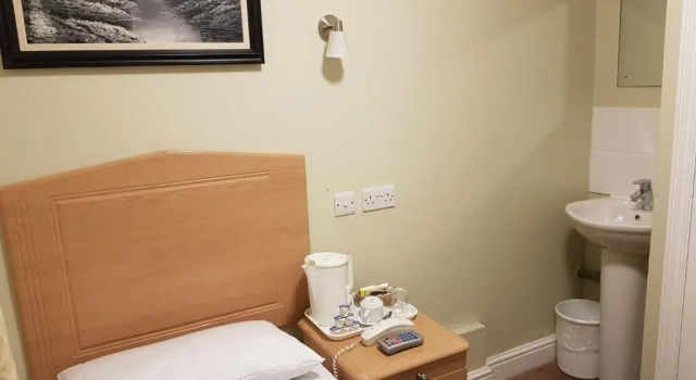 Номер Economy Central Hotel