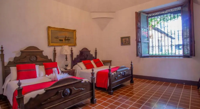 Четырёхместный номер Standard Hotel Posada de Don Rodrigo Antigua